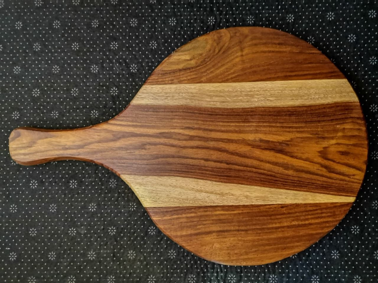 Natural Wooden Circular Cutting Board